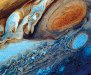Большое Красное Пятно Юпитера (искусственные цвета), сфотографированное зондом «Вояджер 1»