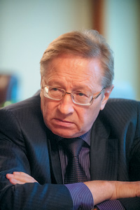 Валерий Теличенко